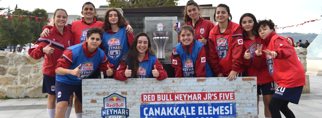 Neymar jr's Five 2021 Futbol Turnuvası Çanakkale Elemeleri Yapıldı