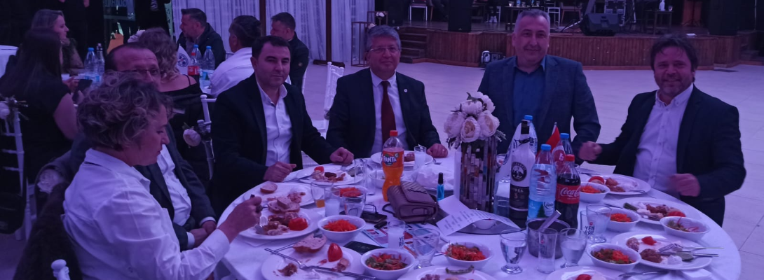 Berberler ve Kuaförler Odasından Birlik Gecesi