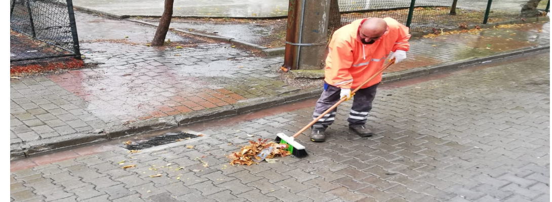 Yağmursuyu Izgaraları Temizlendi