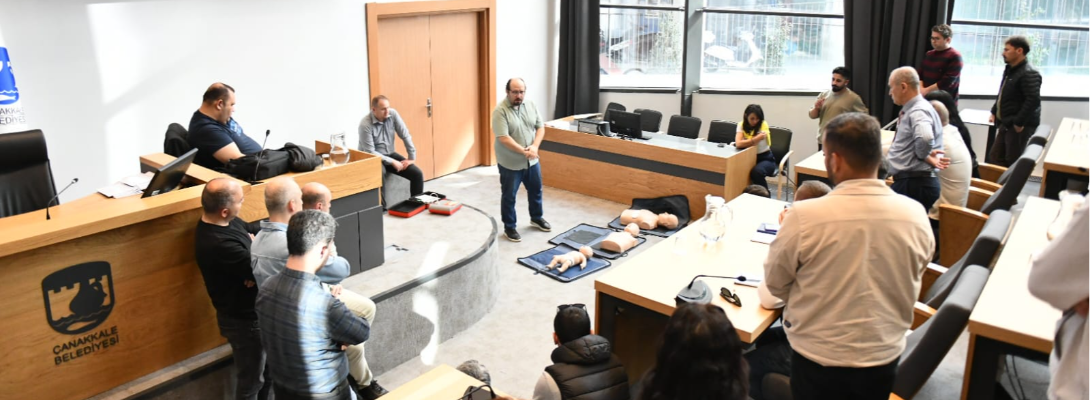 Çanakkale Belediyesi Arama ve Kurtarma Ekibi “Temel İlkyardım” Eğitimine Katıldı