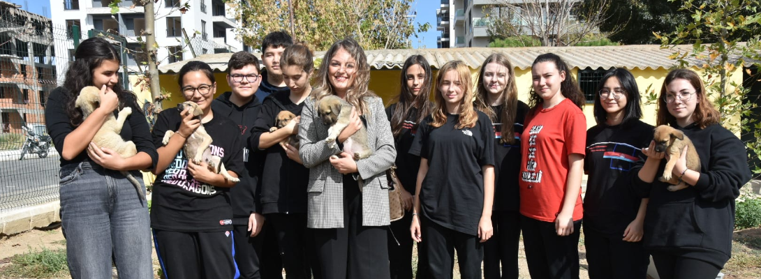 Bahçeşehir Koleji Öğrencileri Can Dostları Unutmadı