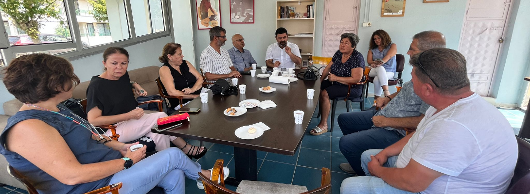 Ünüvar Muhtarlar İle Sokak Hayvanları Rehabilitasyon Merkezi'nde Bir Araya Geldi