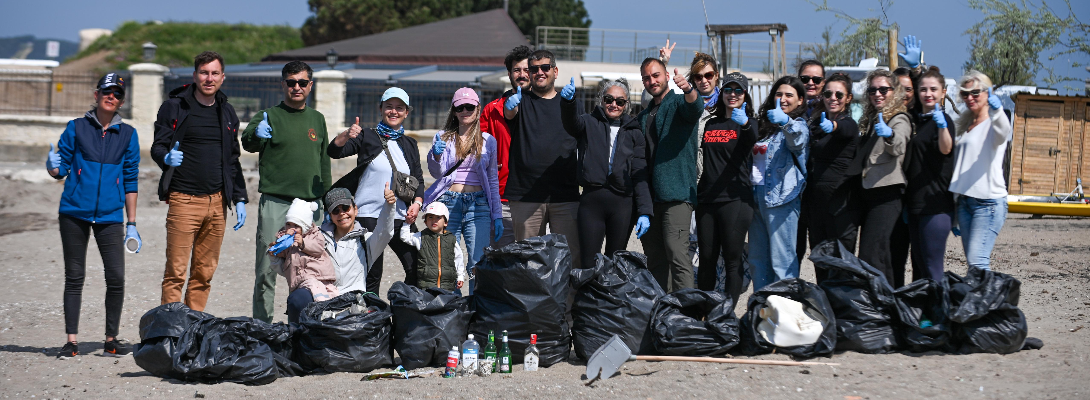 Kentte Gönüllü Temizlik Çalışmaları Sürüyor
