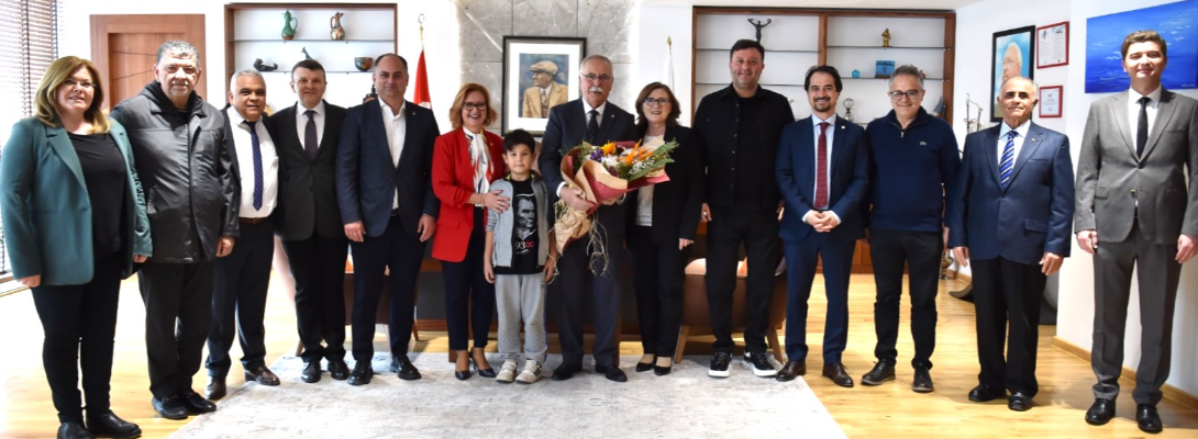 CHP Belediye Meclis Grubundan Başkan Gökhan'a Ziyaret