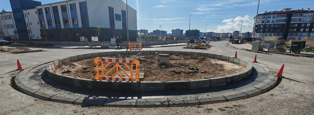 Barış Mahallesinde Kavşak Düzenleme Çalışması…