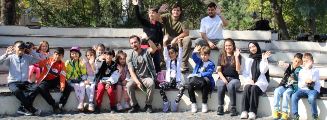 Çocuklar Kentin Kuşlarını Gözledi