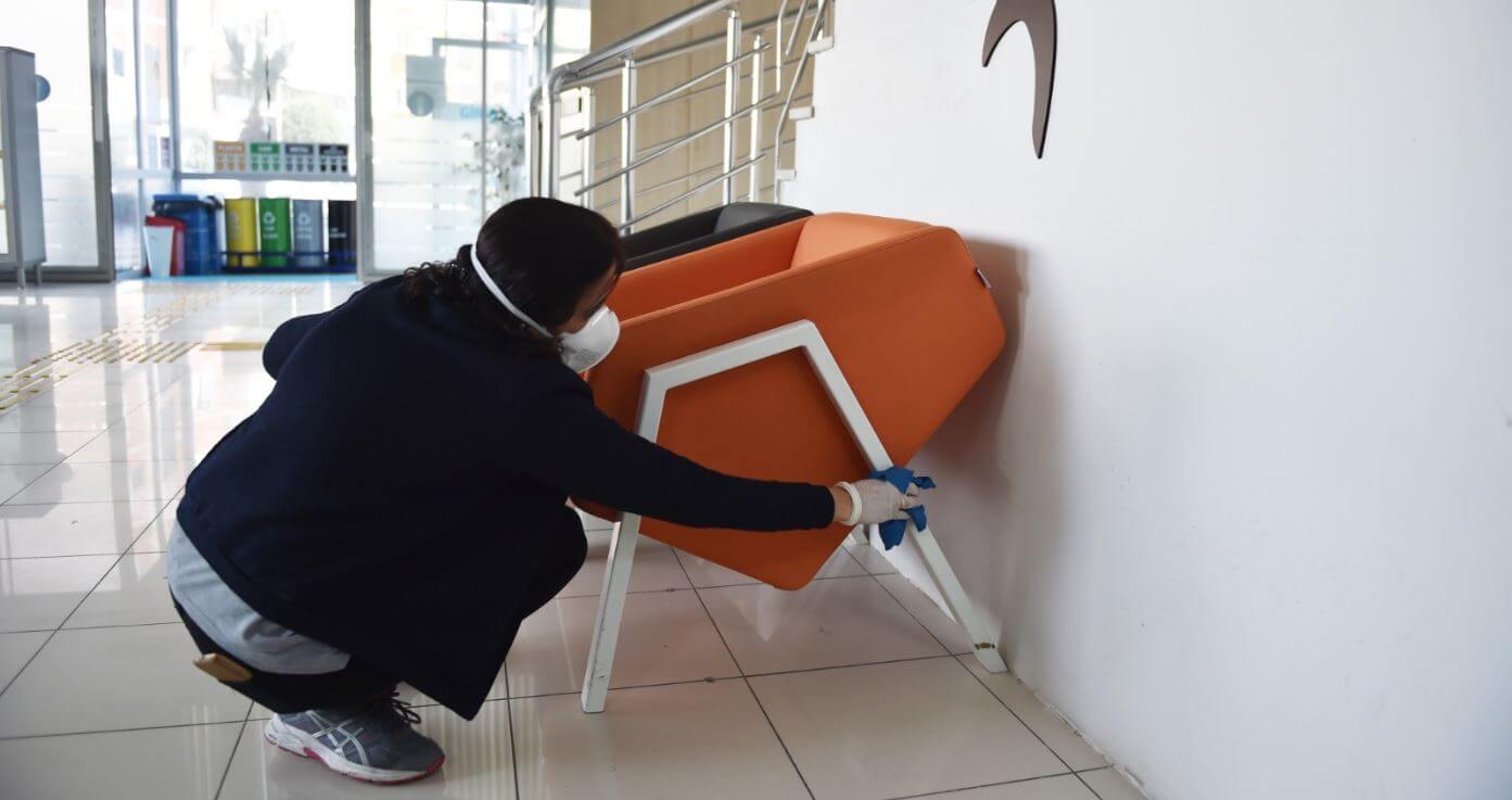 Belediye Binasında Virüse Karşı Dezenfekte Çalışmaları Gerçekleştiriliyor…