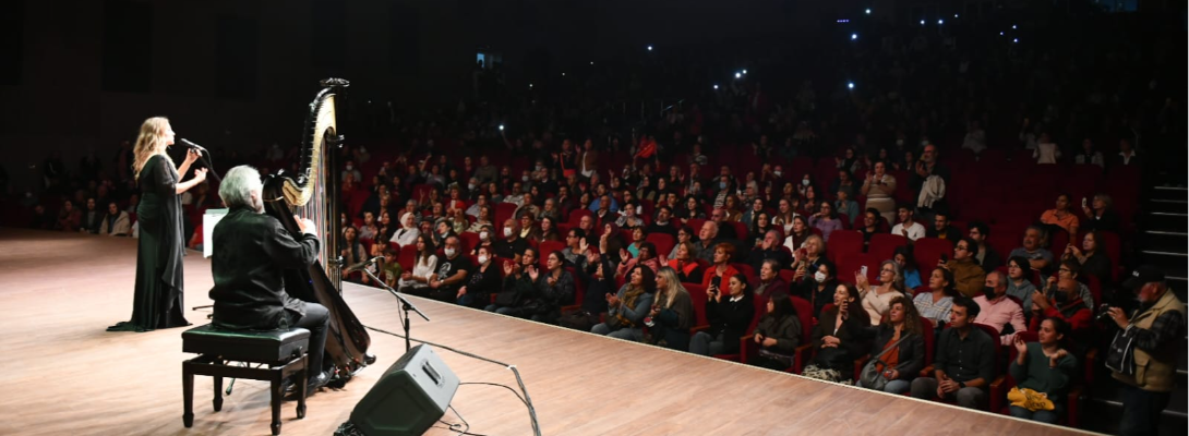 Bağcan ve Akyol, Atatürk'ün Sevdiği Şarkıları Çanakkaleliler İçin Seslendirdi