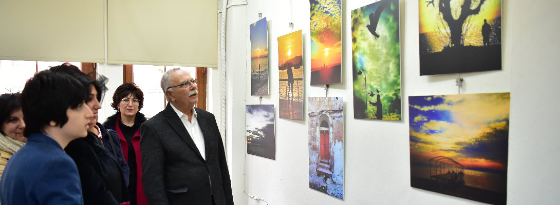 Başkan Gökhan Fotoğraf Sergisine Katıldı