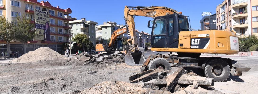 Altyapı ve Üstyapı Çalışmaları Aralıksız Devam Ediyor