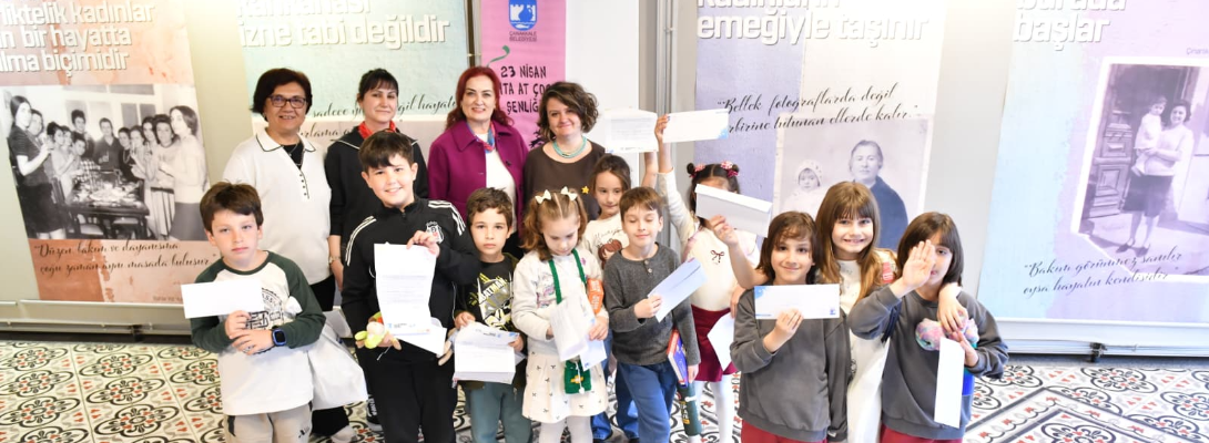 Geleceğin Geçmişi Sergisi Açıldı