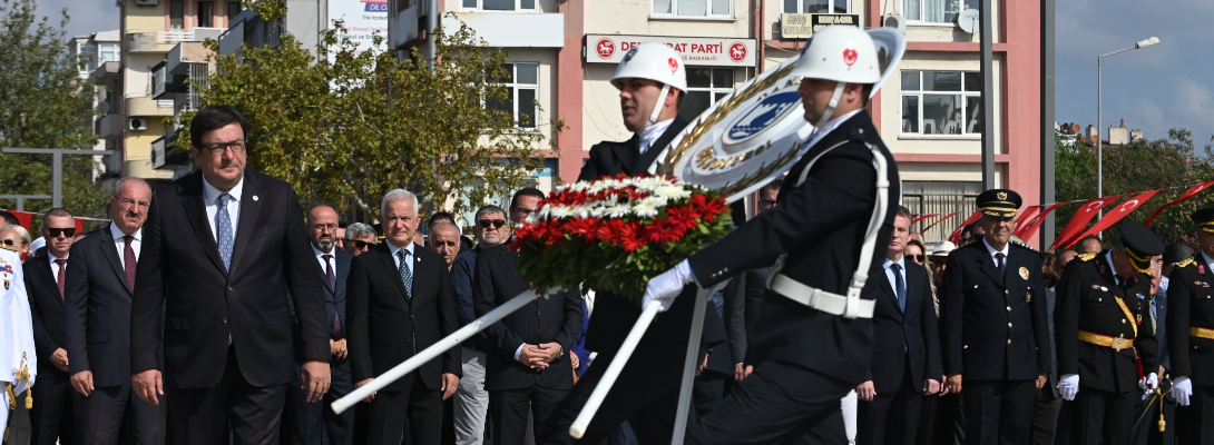 Zafer Bayramı Törenlerle Kutlandı