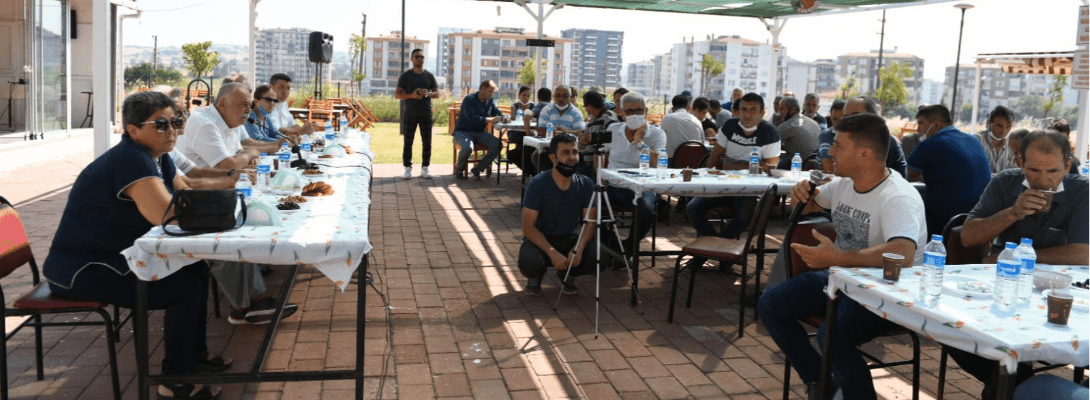 Başkan Gökhan Esenler Mahallesi'deki Apartman Görevlileri ile Bir Araya Geldi