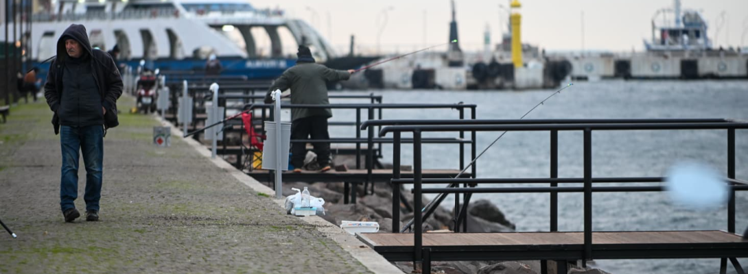 Yat Limanı'ndaki Seyir Terasları Yenilendi