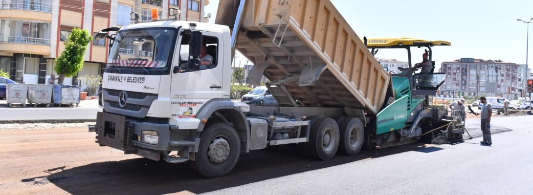Troya Caddesinde Üstyapı Yenileme Çalışmaları Aralıksız Sürüyor