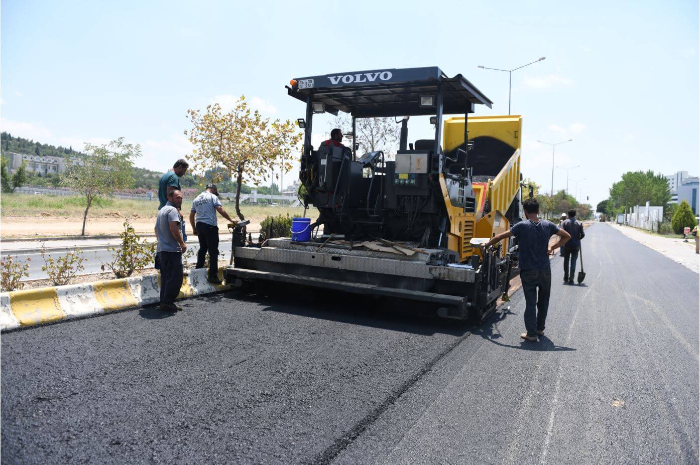 Üstyapı Yenileme Çalışmaları Hız Kesmiyor
