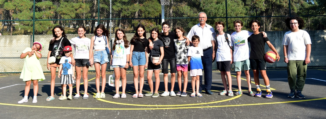 Başkan Gökhan Güzelyalı'da Çocuklarla Buluştu