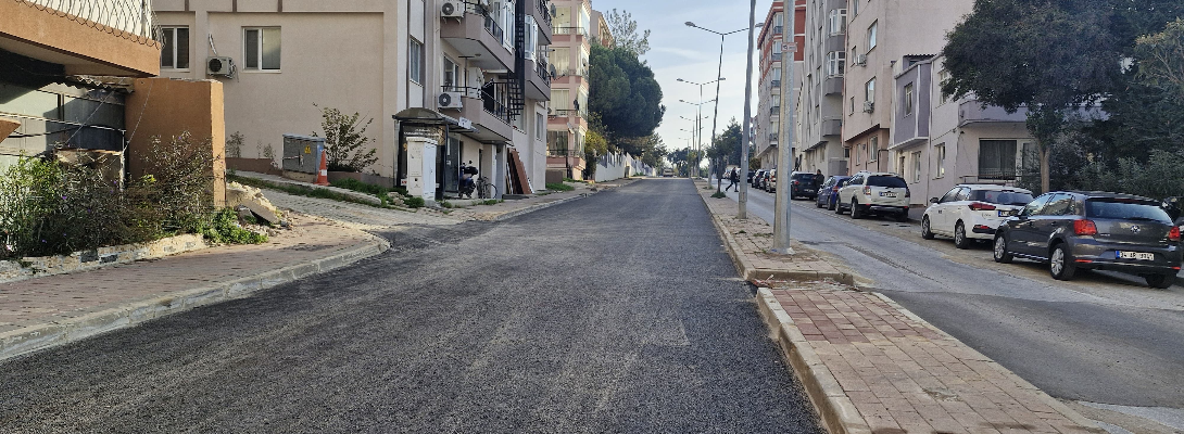 Bahriye Üçok Caddesinde Üstyapı Çalışması...