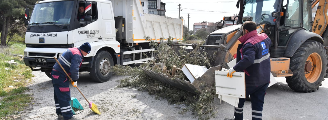 Temizlik Çalışmaları Aralıksız Devam Ediyor