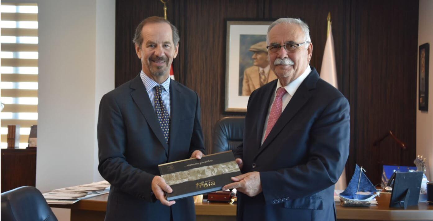 Başkan Gökhan Konuklarını Ağırladı