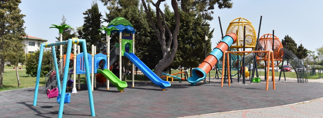 Park ve Sosyal Alanlara Bahar Dokunuşları…